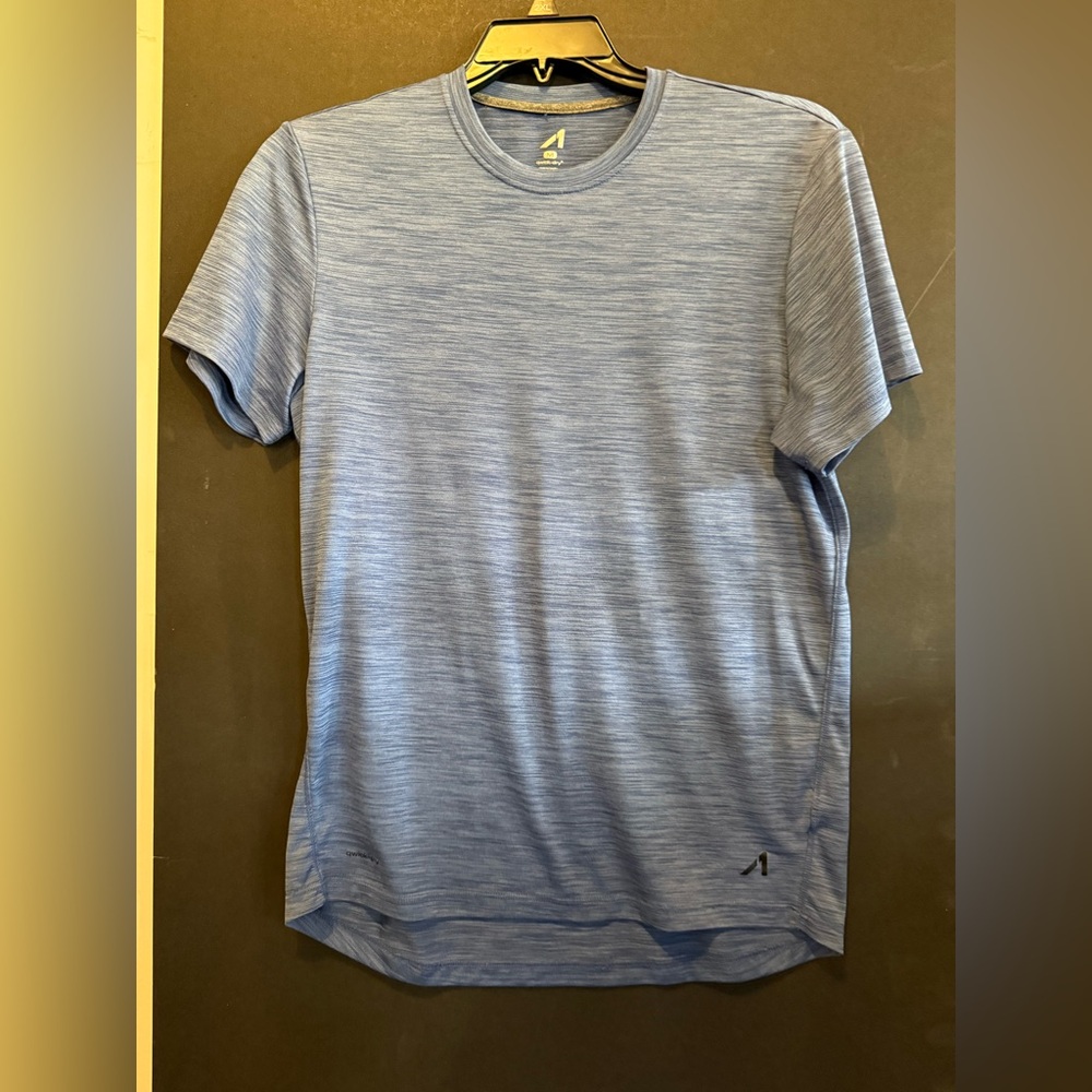 Athletic Works Light Blue Short Sleeve Tee